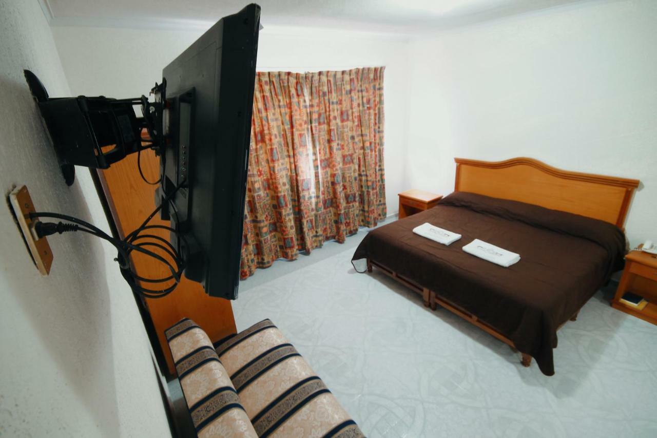 Zitácuaro Hotel El Conquistador Monarca. מראה חיצוני תמונה