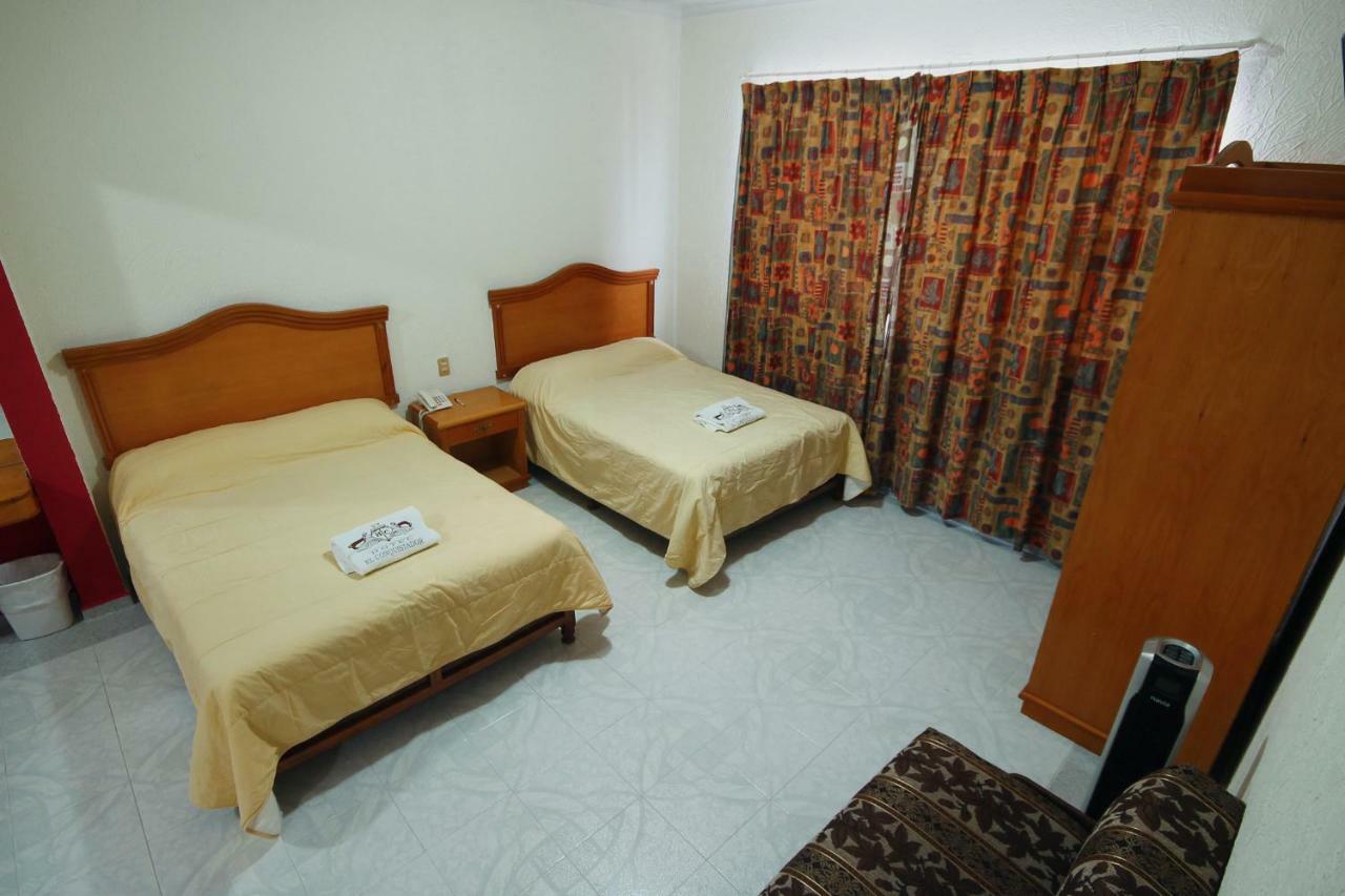 Zitácuaro Hotel El Conquistador Monarca. מראה חיצוני תמונה