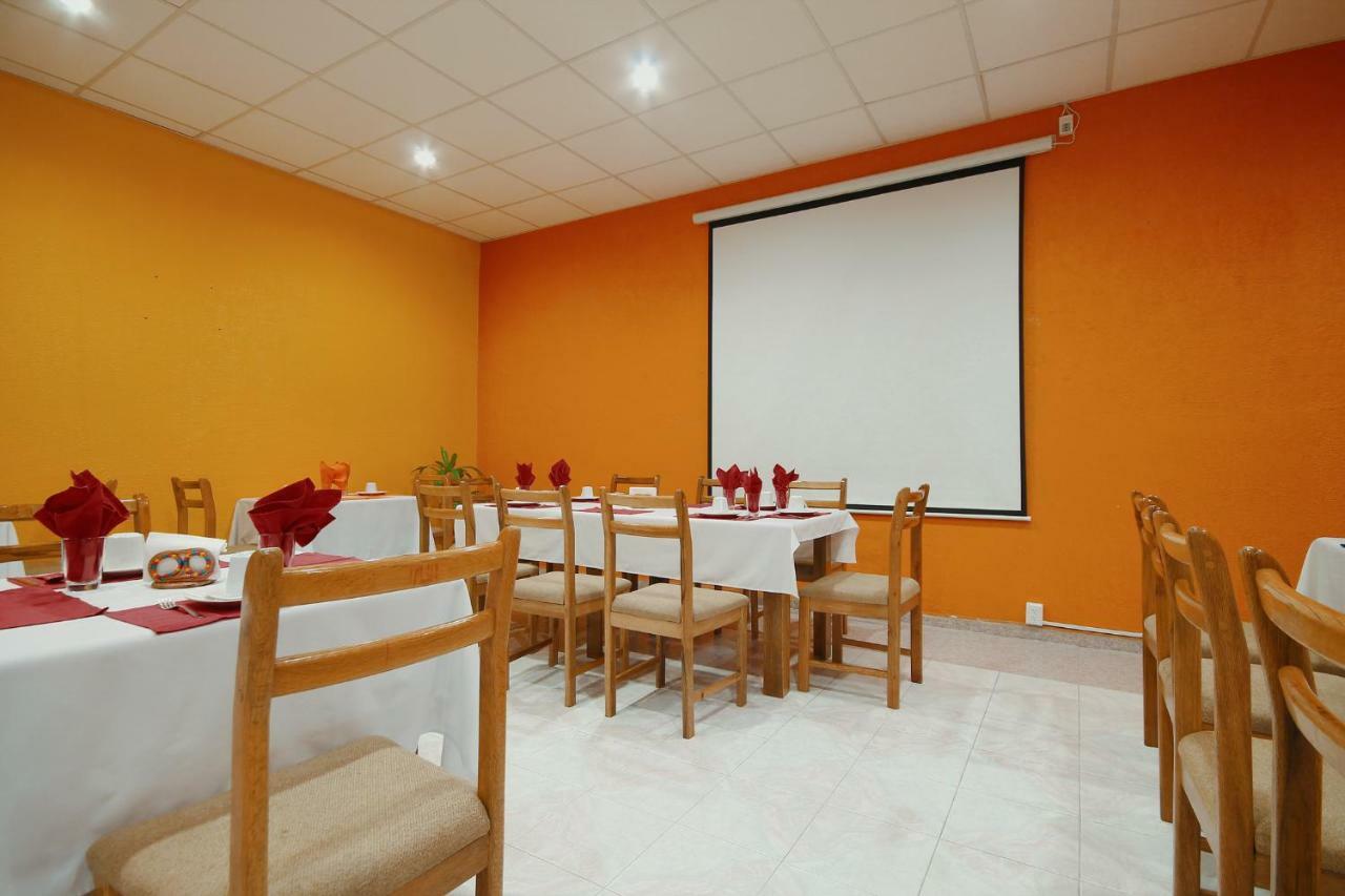 Zitácuaro Hotel El Conquistador Monarca. מראה חיצוני תמונה