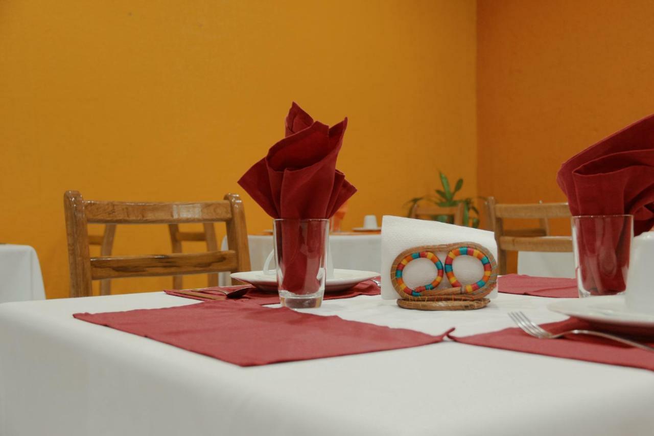Zitácuaro Hotel El Conquistador Monarca. מראה חיצוני תמונה