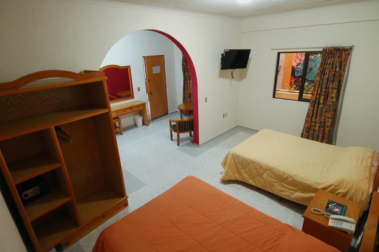 Zitácuaro Hotel El Conquistador Monarca. מראה חיצוני תמונה