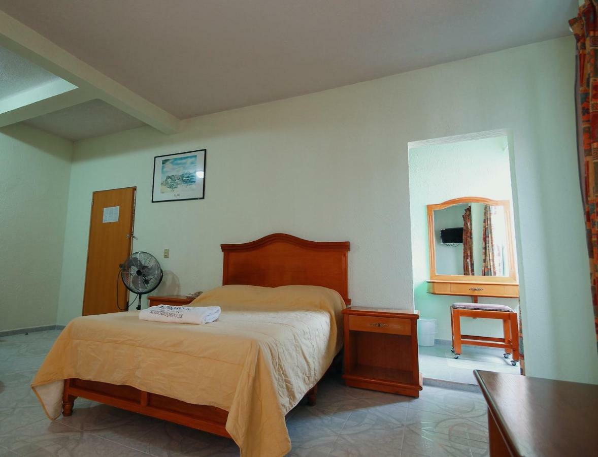 Zitácuaro Hotel El Conquistador Monarca. מראה חיצוני תמונה
